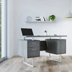 Bureau informatique gris moderne, élégant et de luxe avec rangement